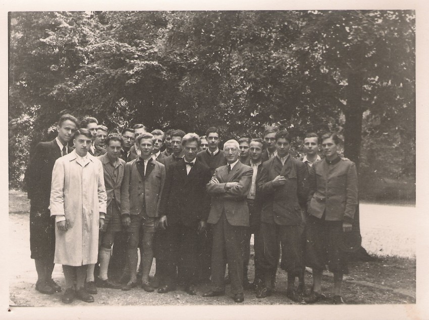 Klasse 9 1946-47